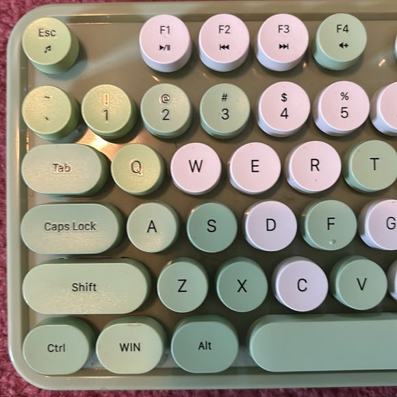 Mofii Wireless Keyboard and Mouse Combo, Multi Color Round Keys, PC/Laptop/Mac - Picture 2 of 7